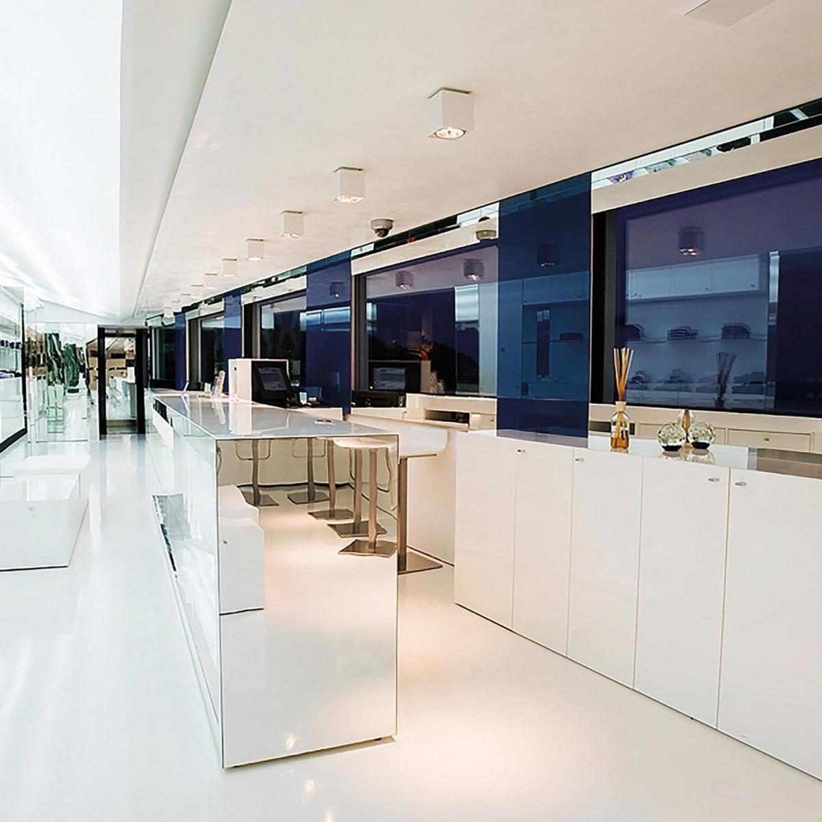 CUBO Adjustable extruded aluminium ceiling lamp