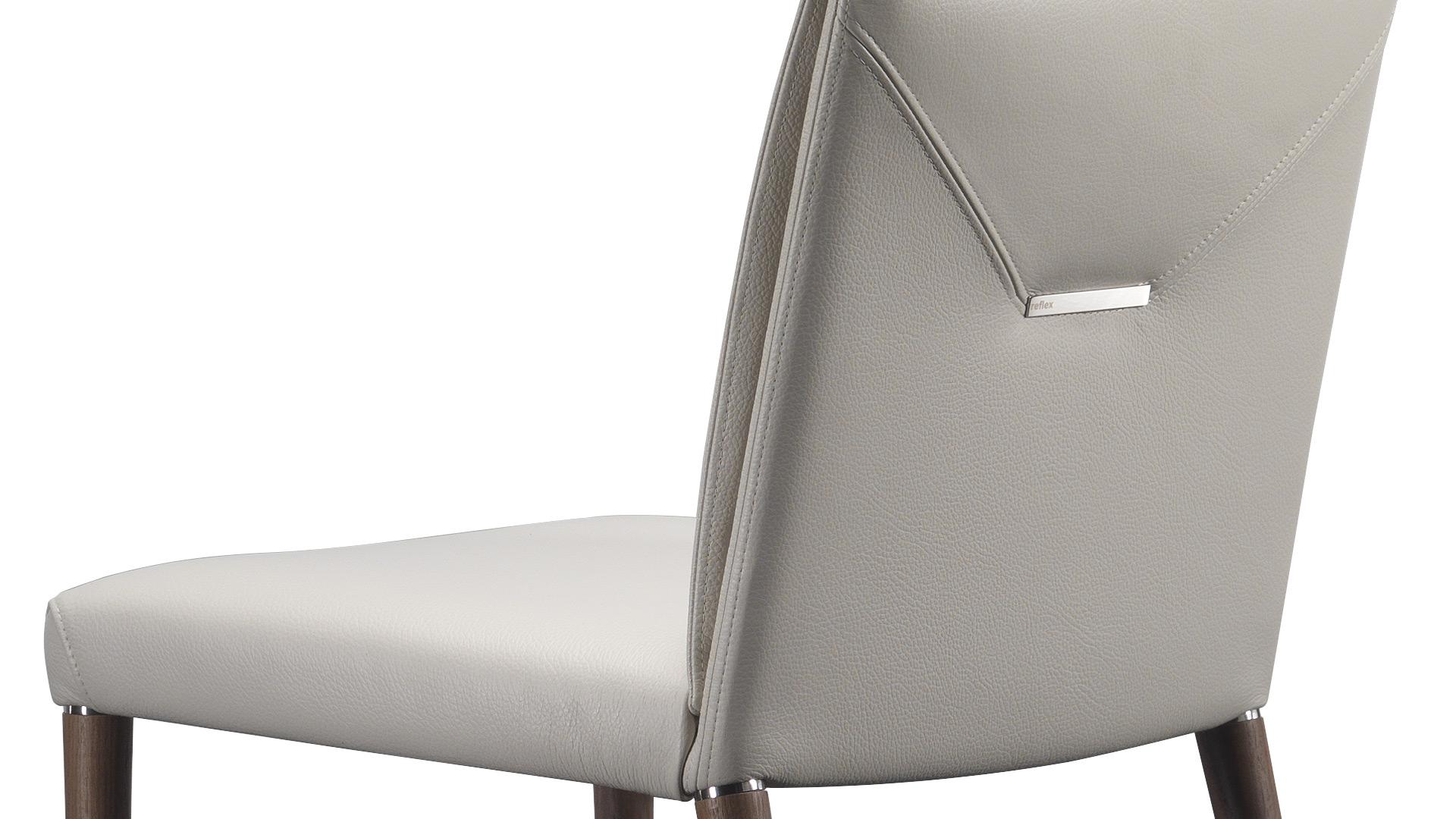 SOFT Upholstered leather chair