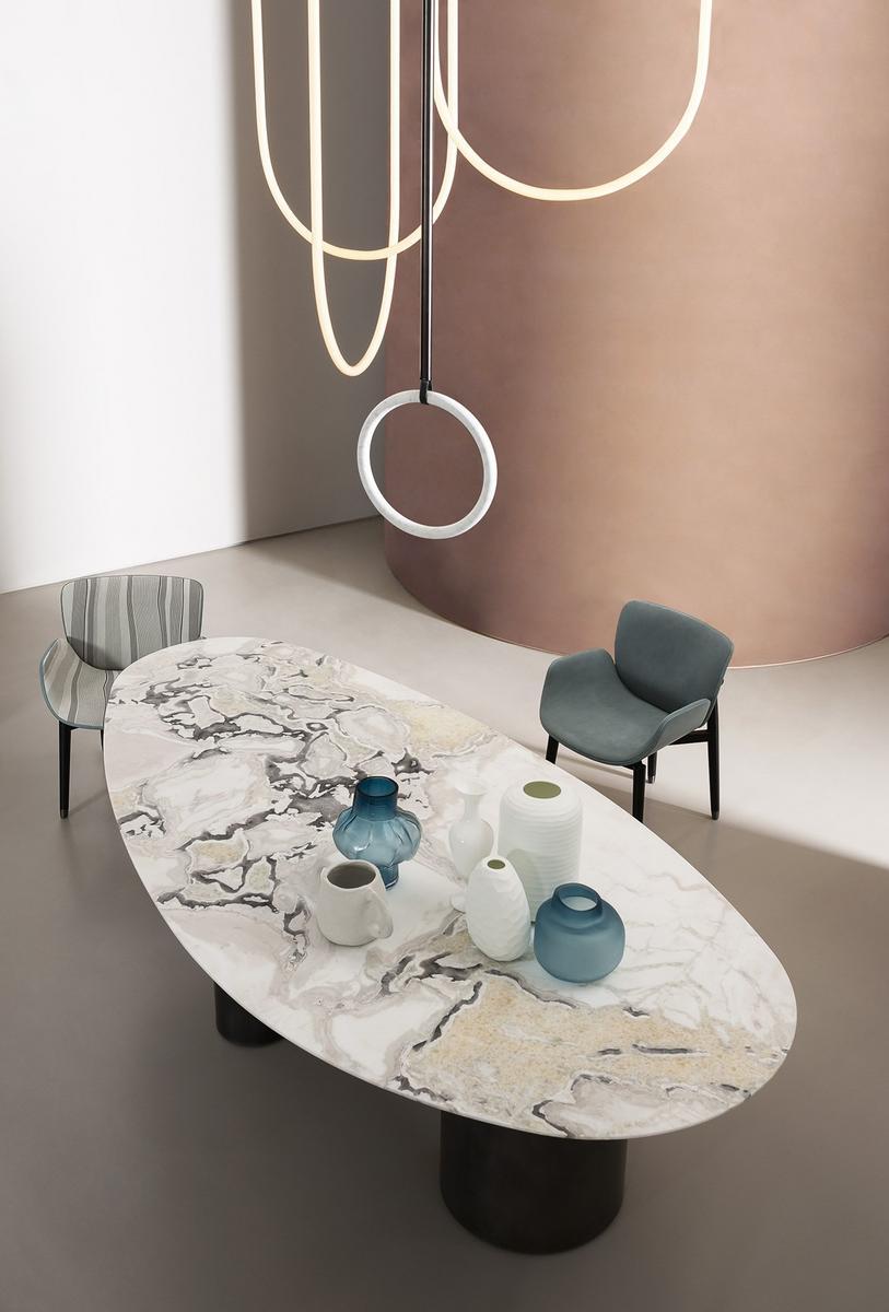 LAGOS Marble table