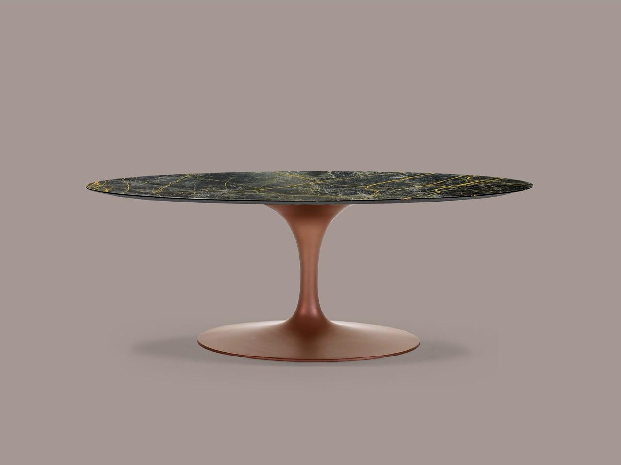 SAAR Oval marble coffee table