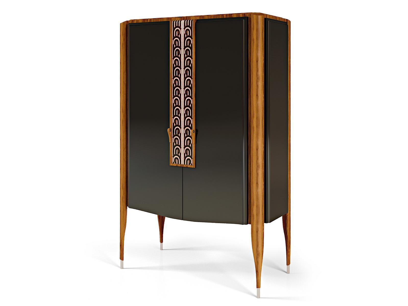 LEXINGTON AVENUE Wooden bar cabinet with integrated lighting