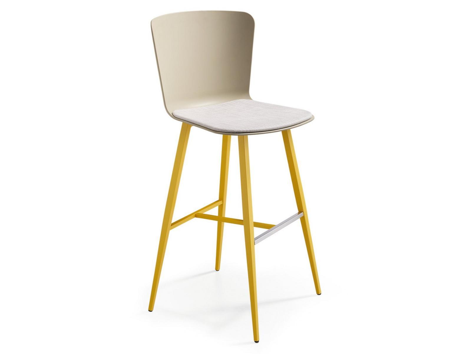 CALLA S75 M PP High polypropylene stool