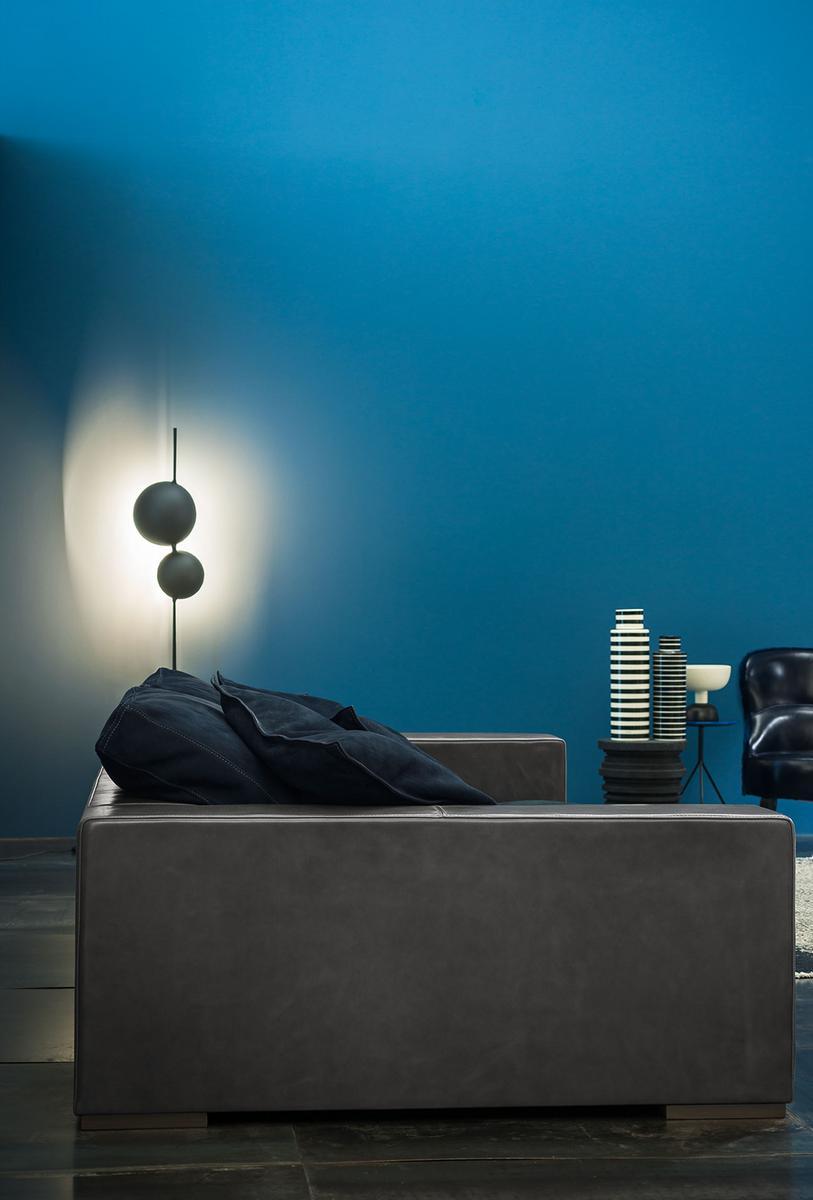 BUDAPEST Leather sofa