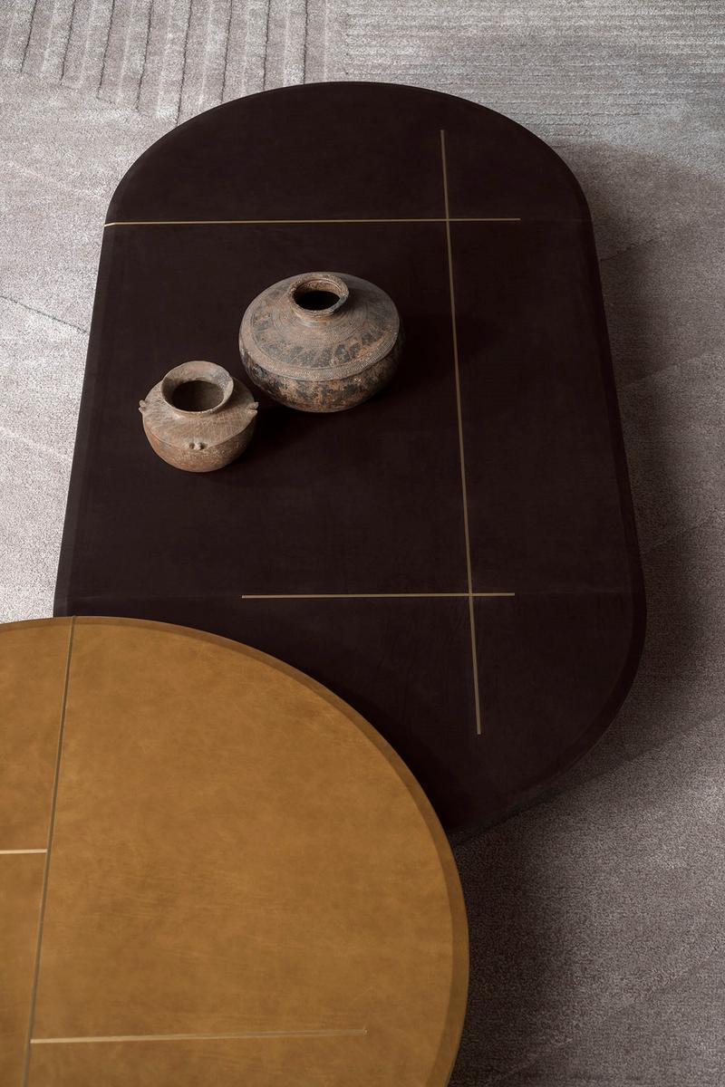 PLACÈ Low round coffee table for living room