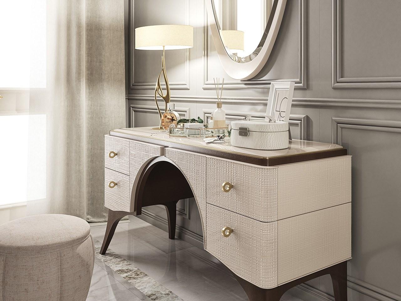 PR.198 Wooden dressing table with glass top