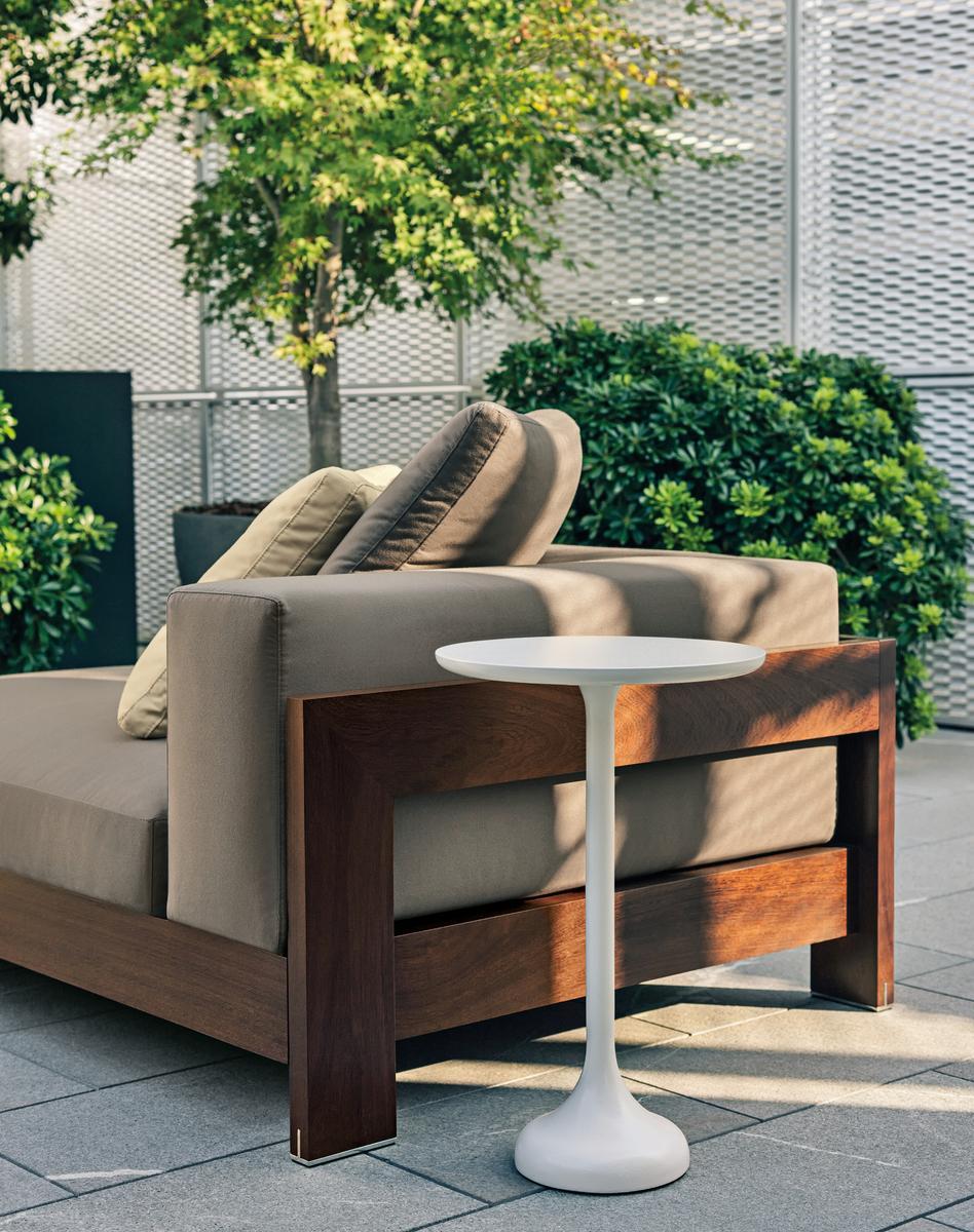 WARREN OUTDOOR Outdoor coffee table