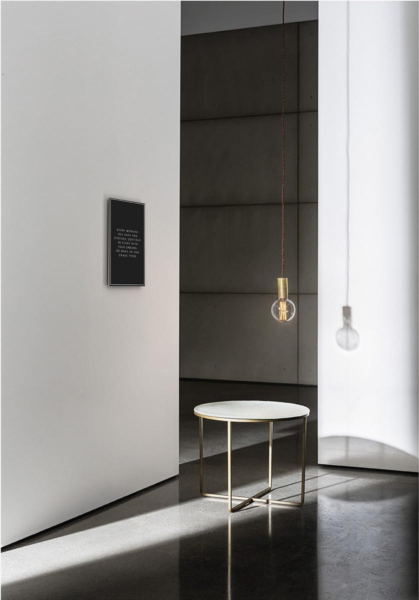 PIKTOR Round glass coffee table