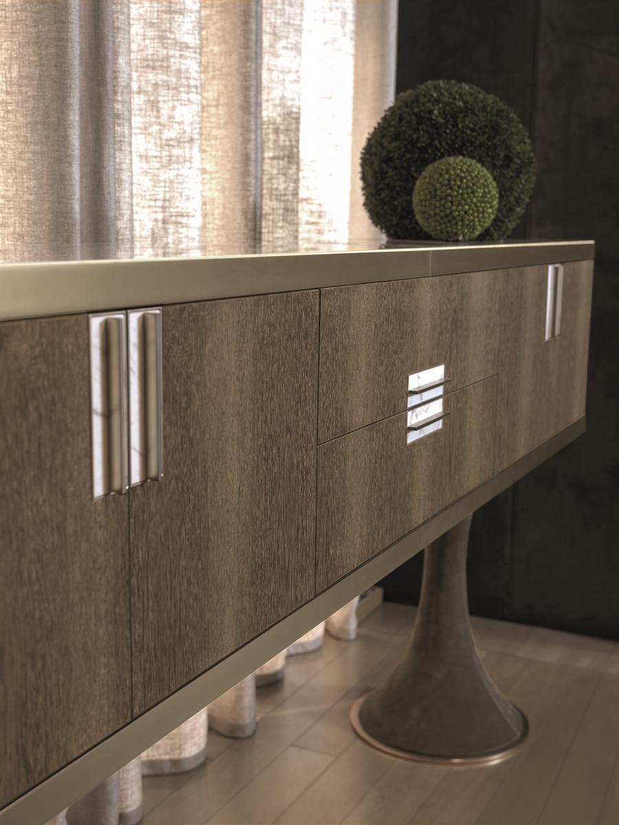 OSCAR Leather sideboard with doors