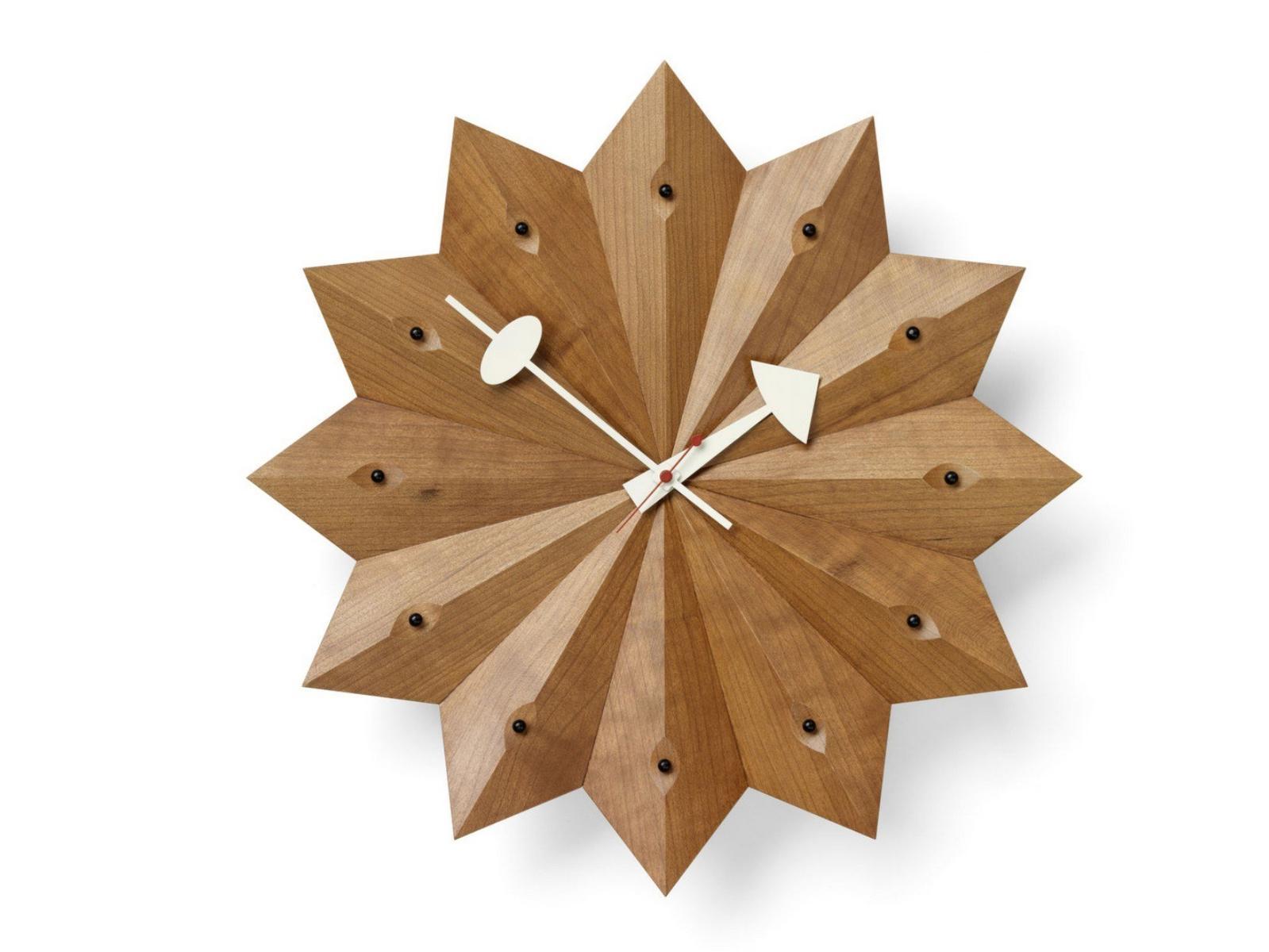 FAN Wall-mounted wooden clock