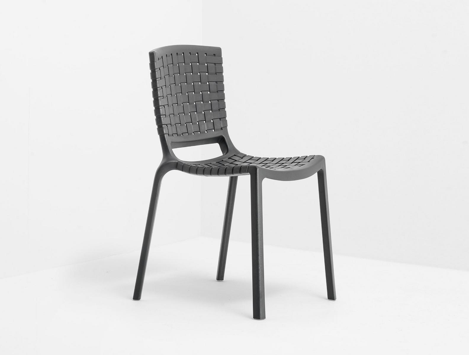 TATAMI 305 Stackable polypropylene garden chair