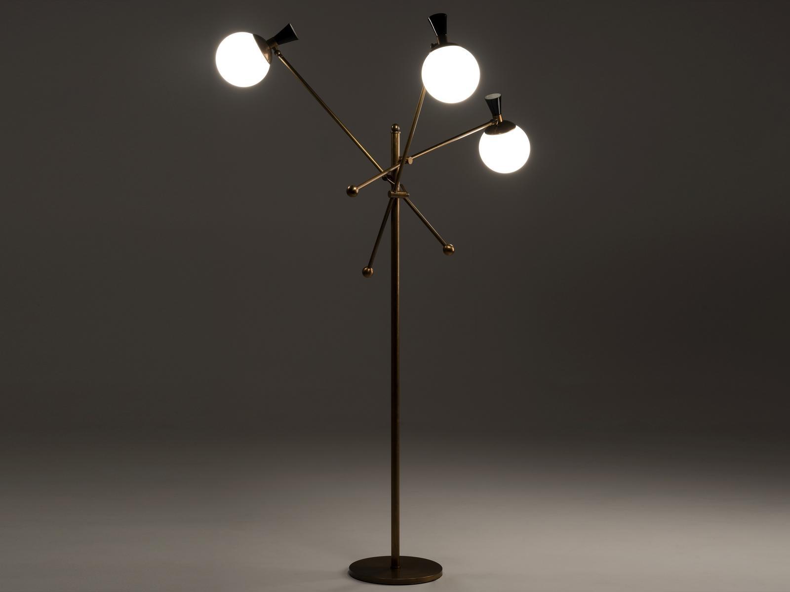 IGLOO Brass and glass floor lamp