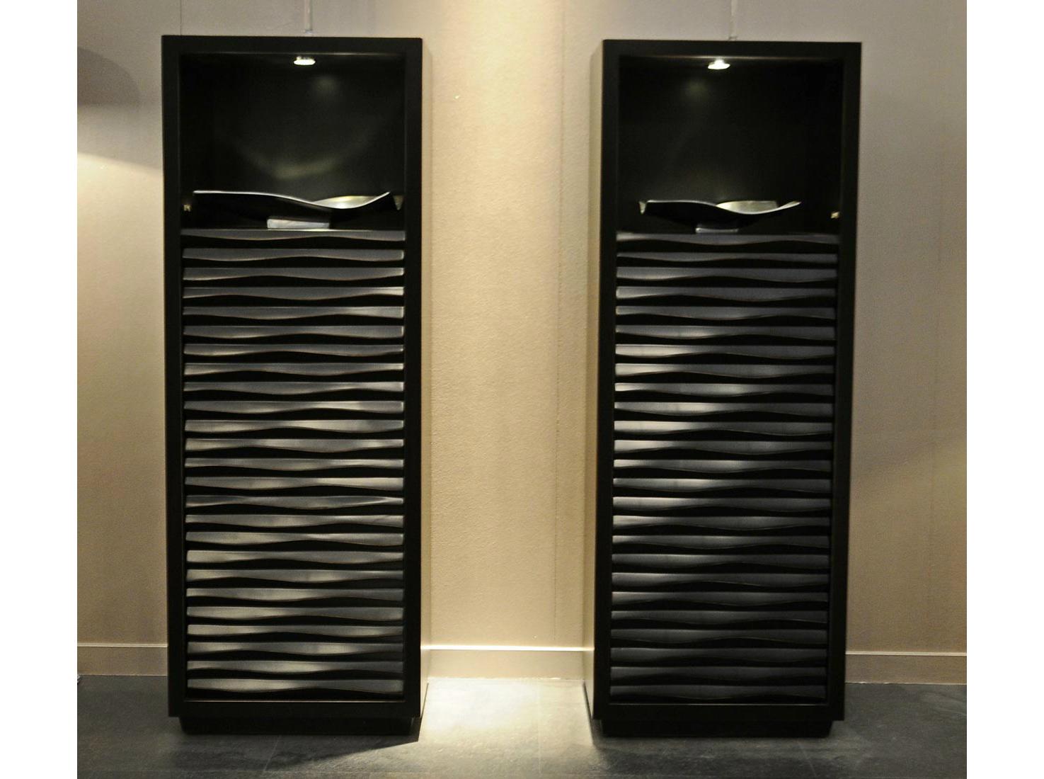 EBON Highboard with doors