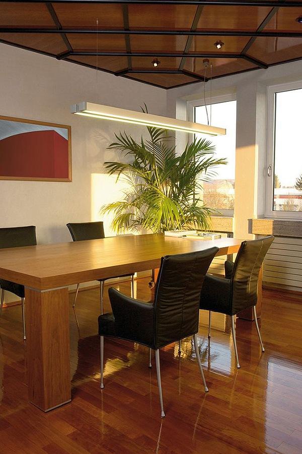 Q-LINE Metal pendant lamp in a contemporary style