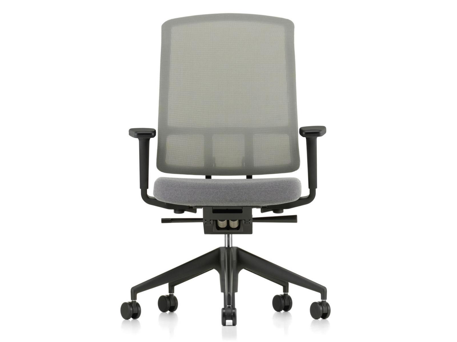 AM CHAIR Swivel mesh office chair with armrests