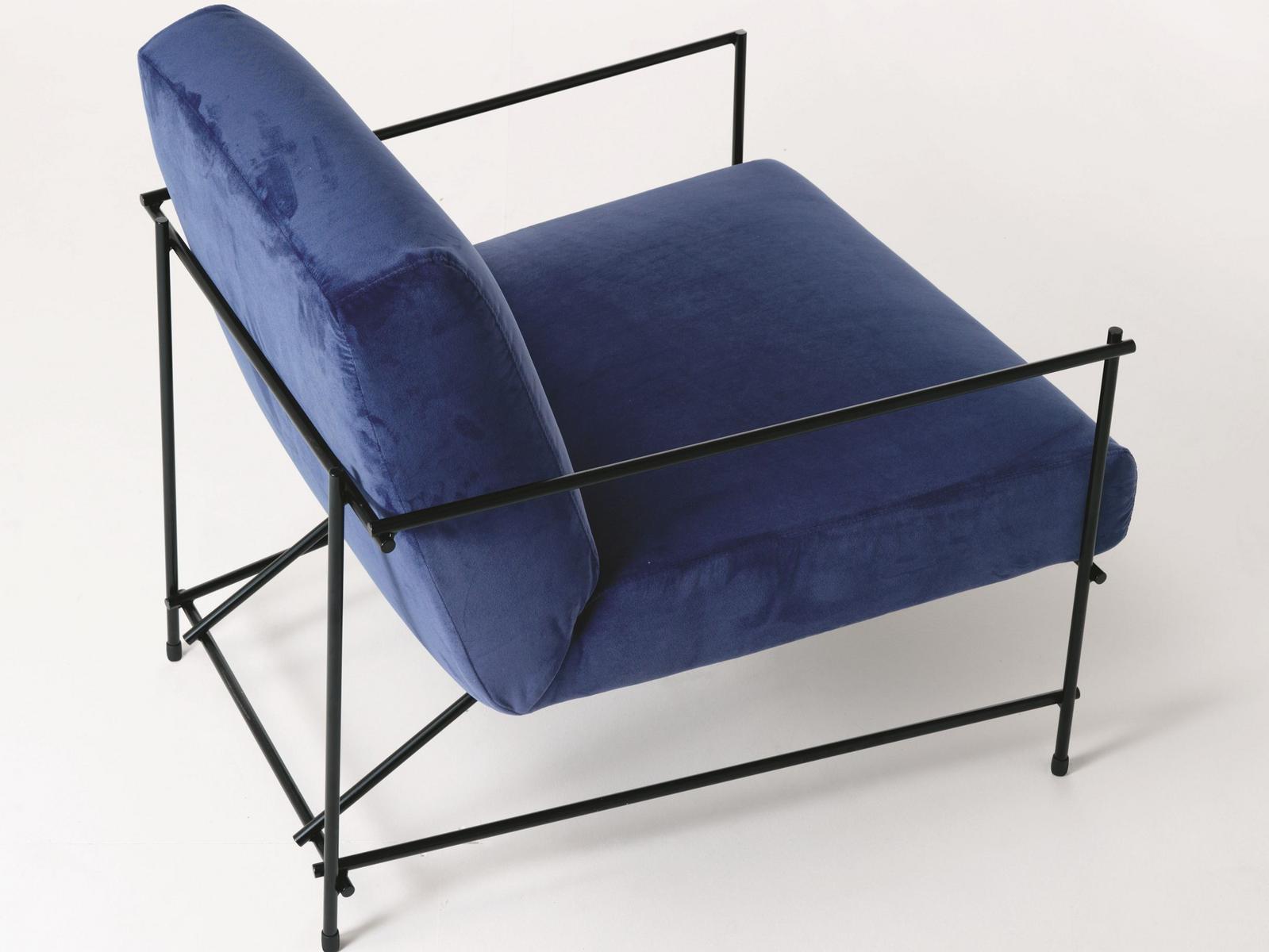 KYO Upholstered armchair with armrests