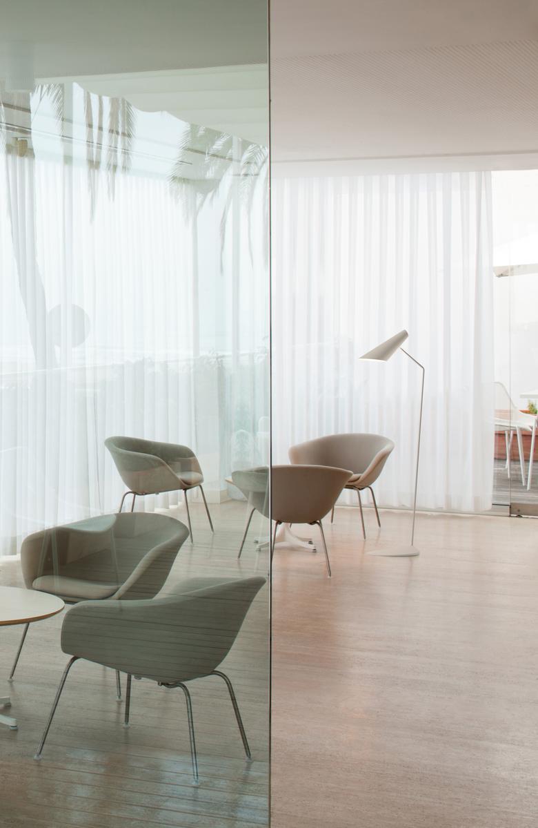 I.CONO 0712 Polycarbonate floor lamp