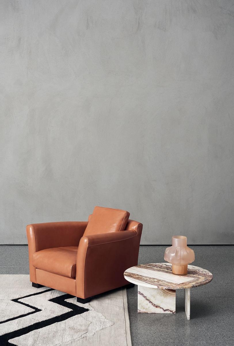 DINER Leather armchair with armrests