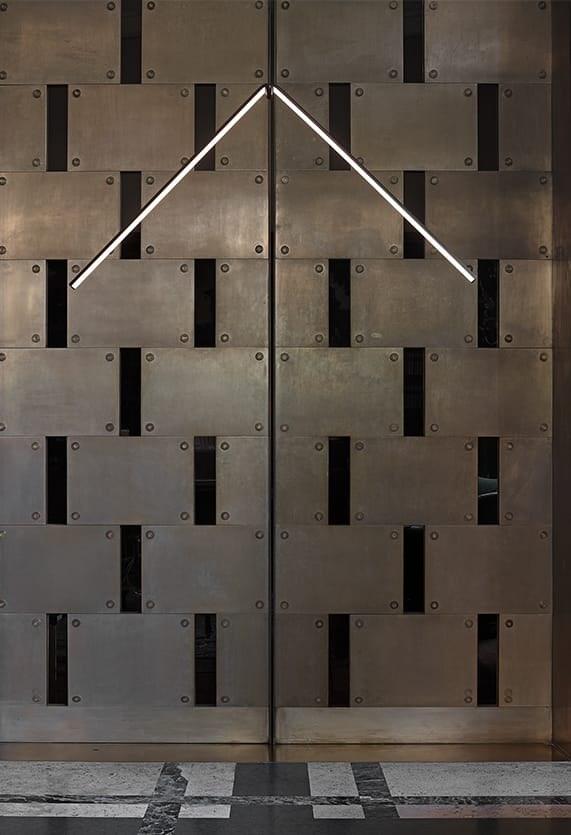 ARRANGEMENTS BROKEN LINE LED powder coated aluminium pendant lamp