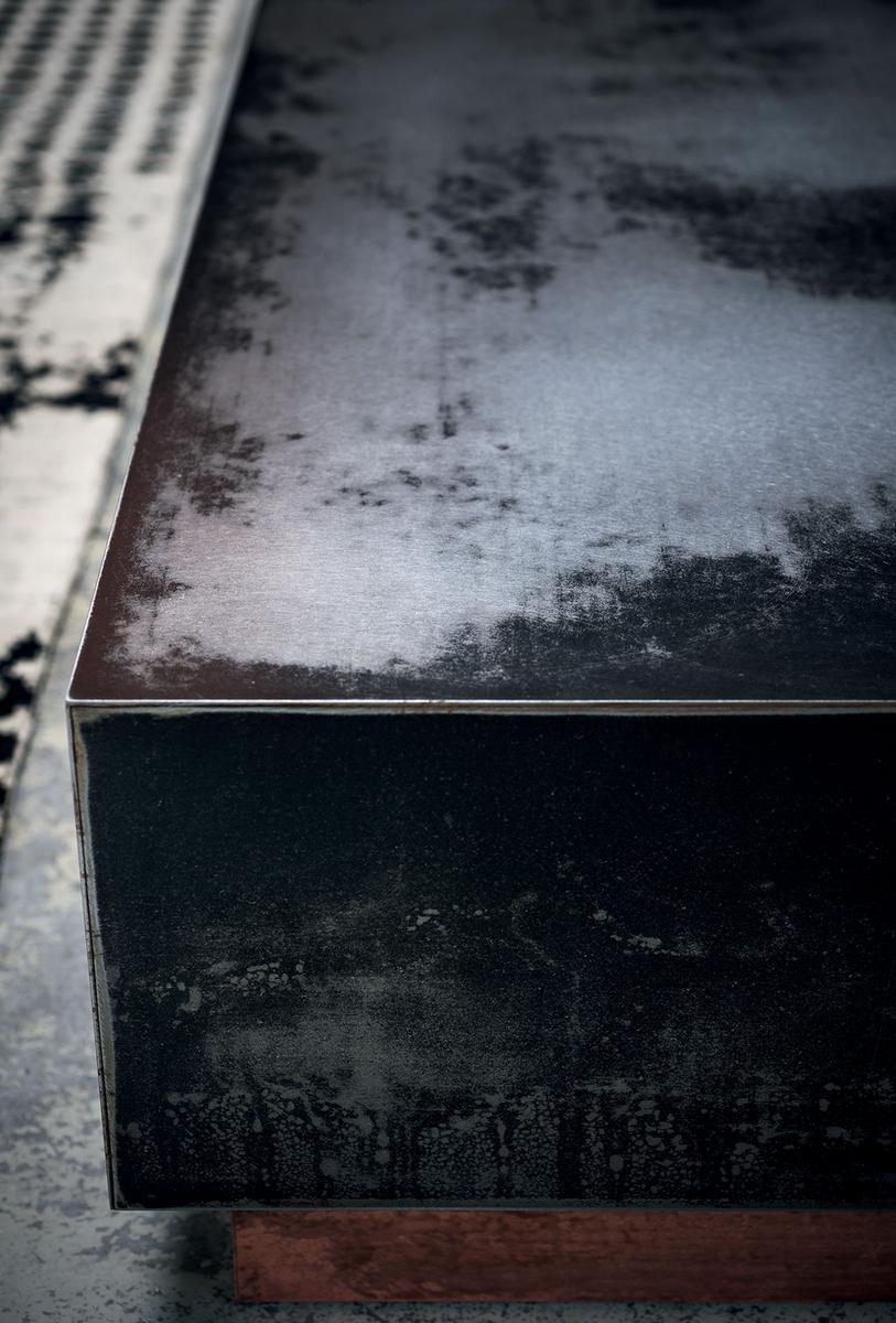 LOREN Low square coffee table