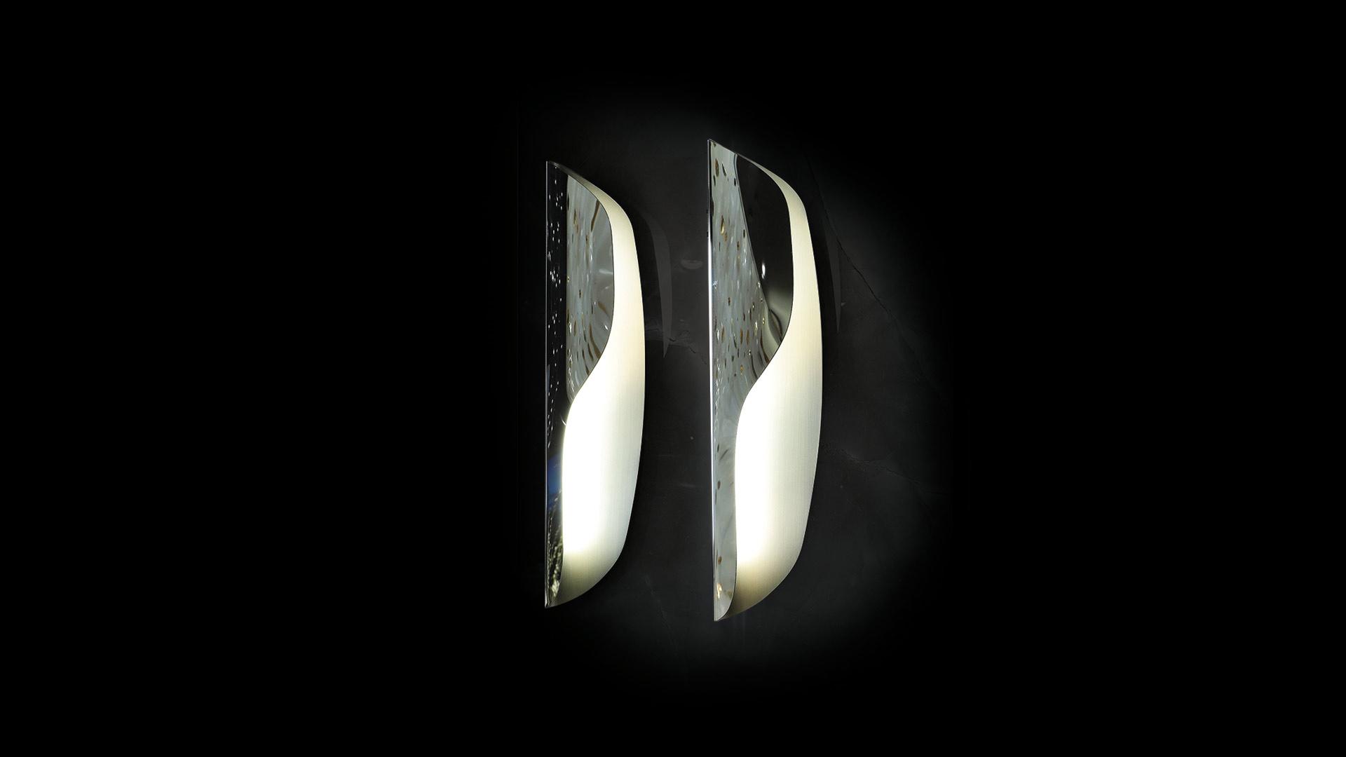 SEGNO LED steel wall lamp