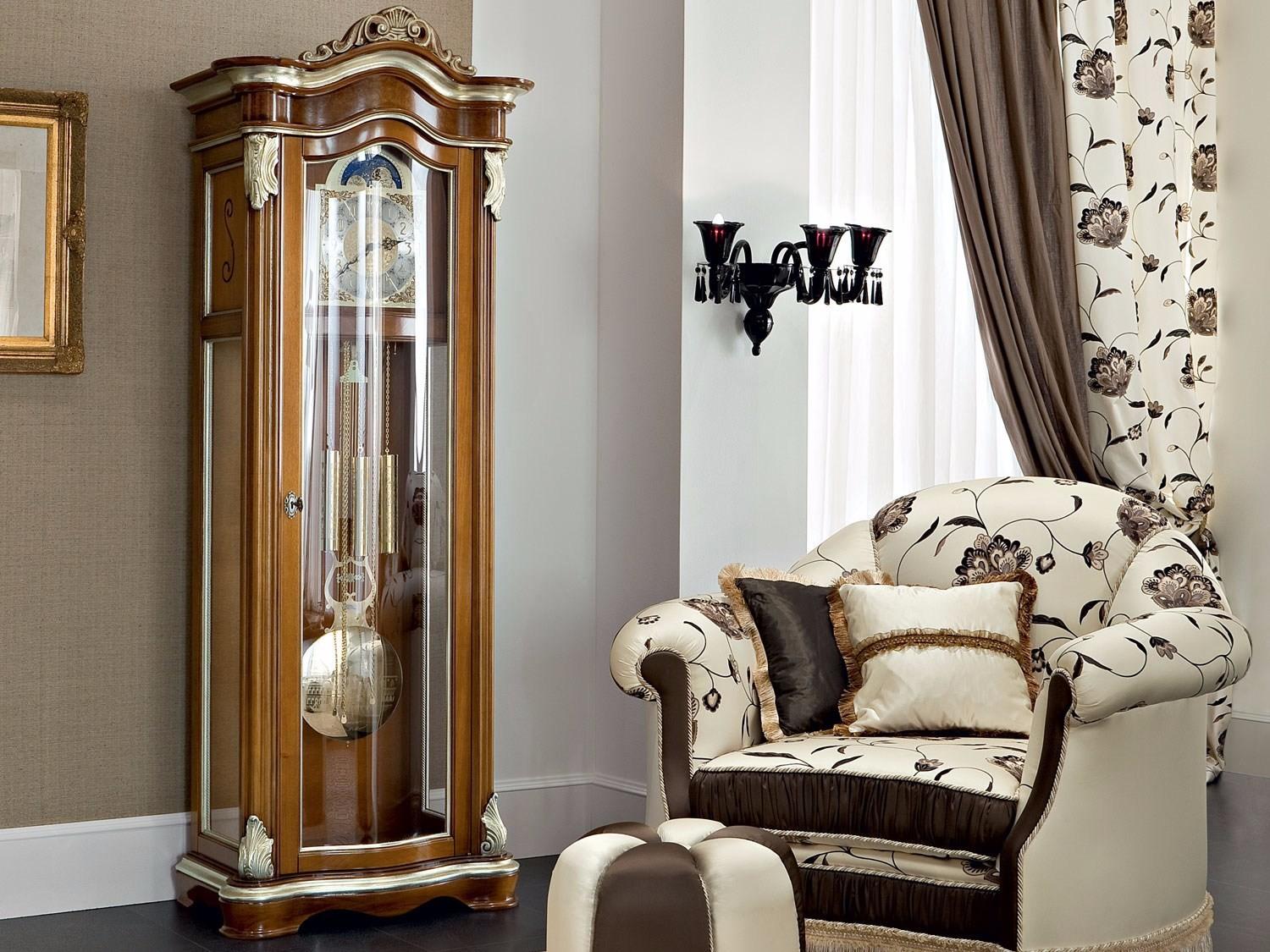 13608 Pendulum wooden clock