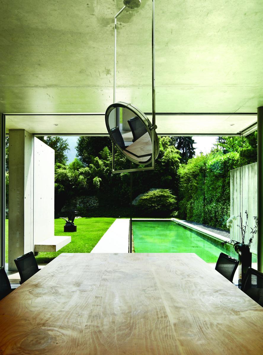 DORIAN LED swivel pendant lamp