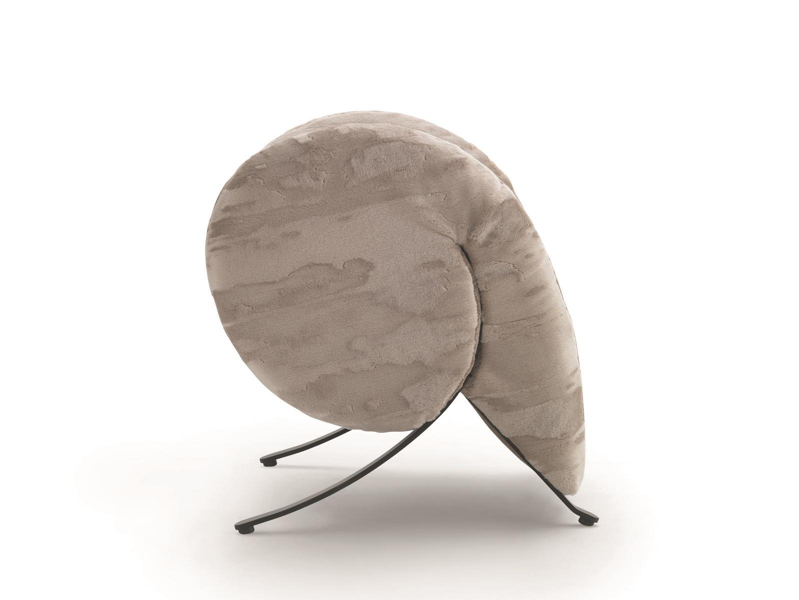 VIRGOLA Upholstered fabric easy chair with armrests