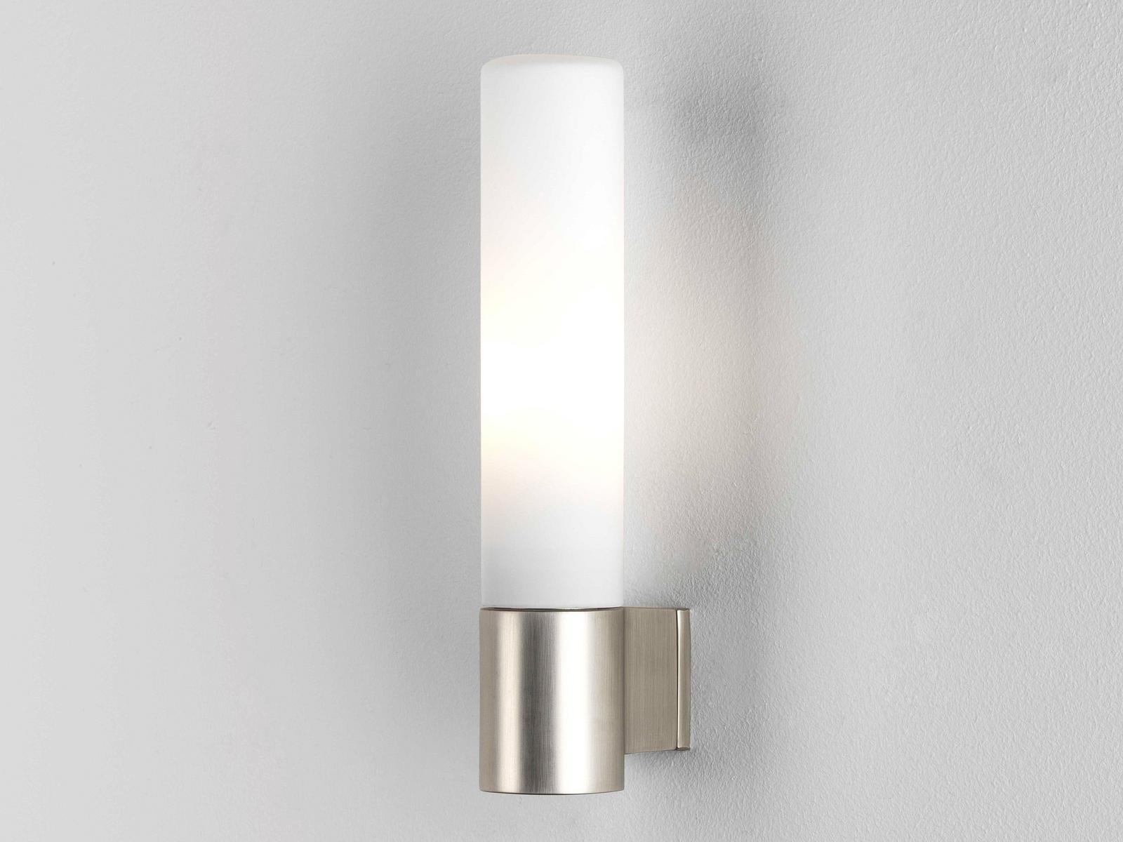 BARI Zinc and opal glass wall lamp