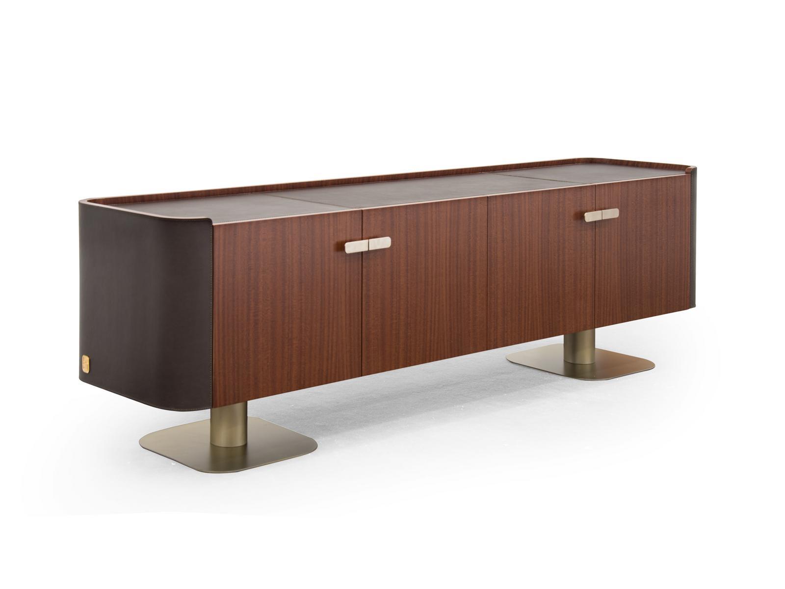 OVERSEAS Sideboard with doors
