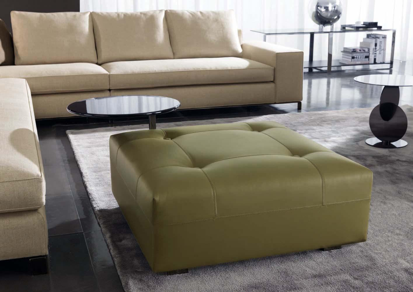 OTTOMAN - WEARING Pouf