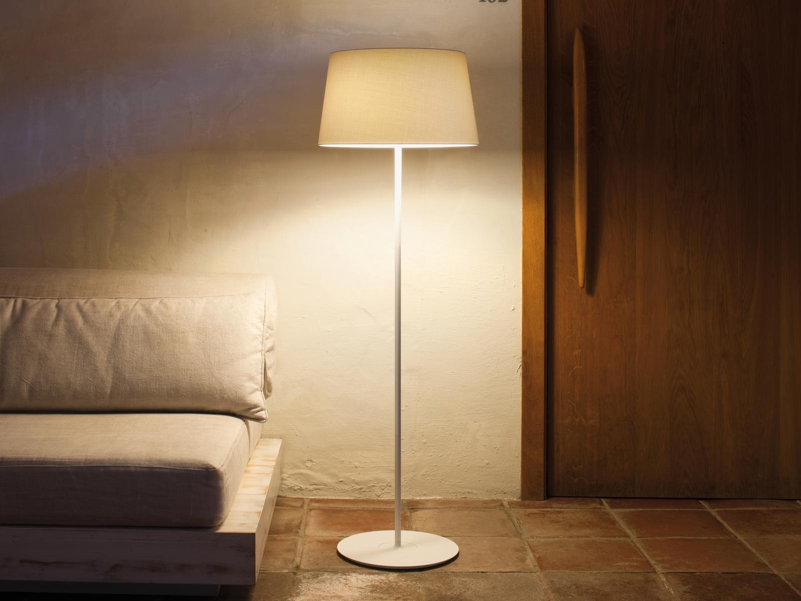 WARM 4906 Glass-fibre floor lamp