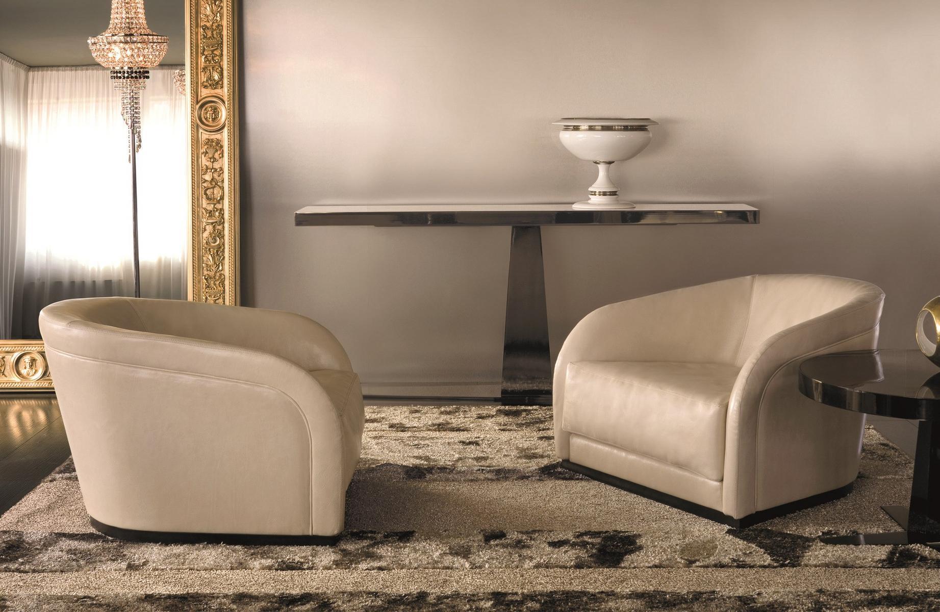 PEARL Leather armchair