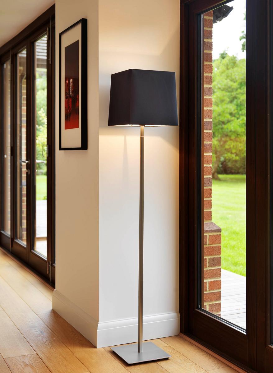 AZUMI Steel floor lamp