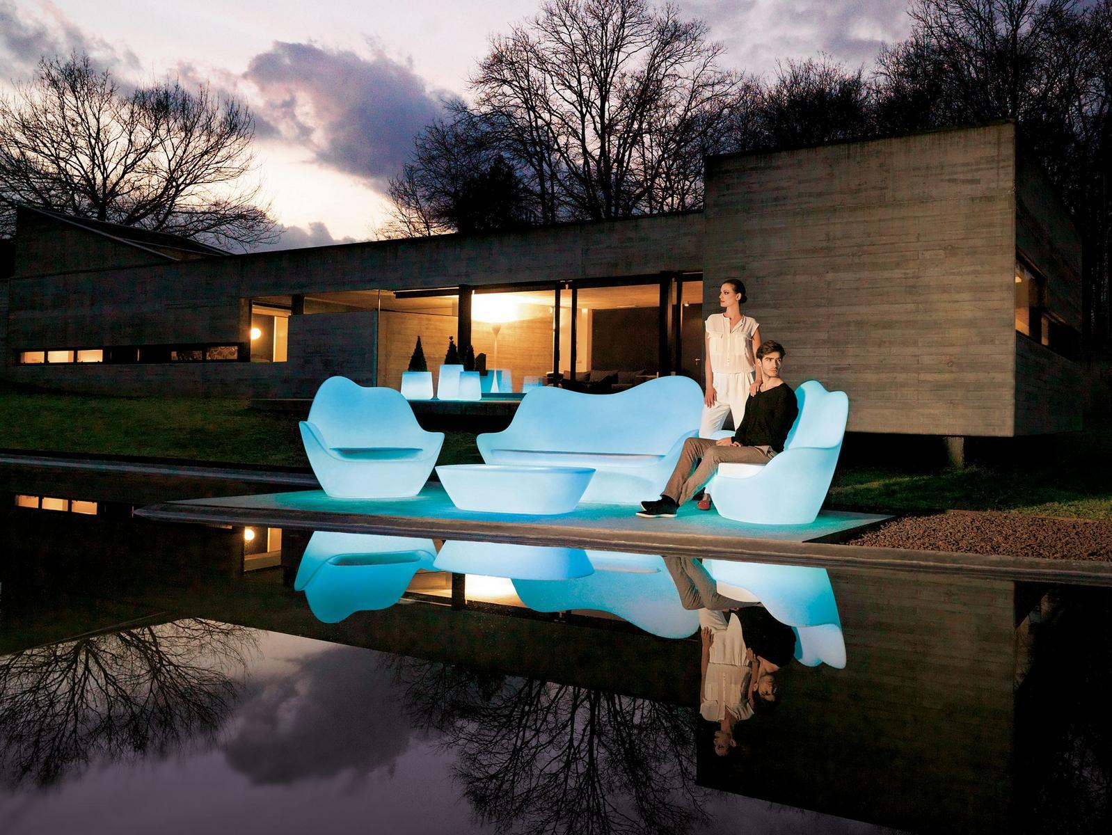 SABINAS Garden armchair with light