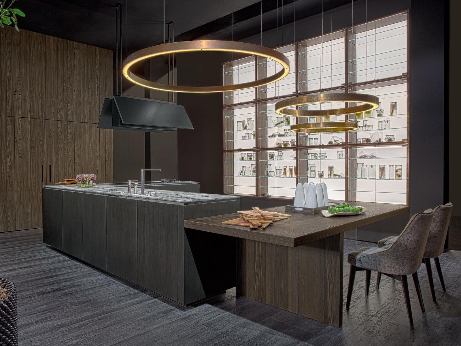W75 Fitted kitchen