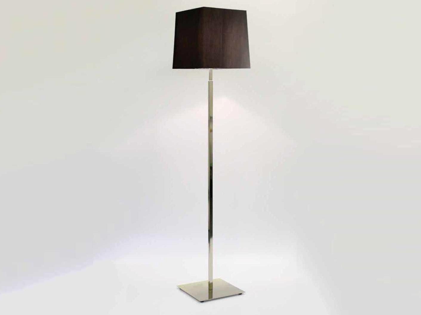 AZUMI Steel floor lamp