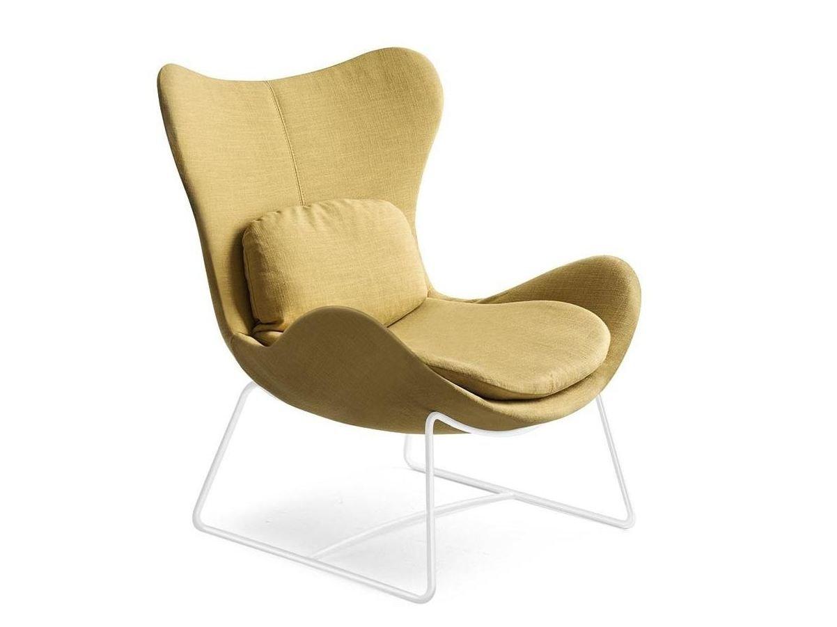 LAZY Wing sled base armchair
