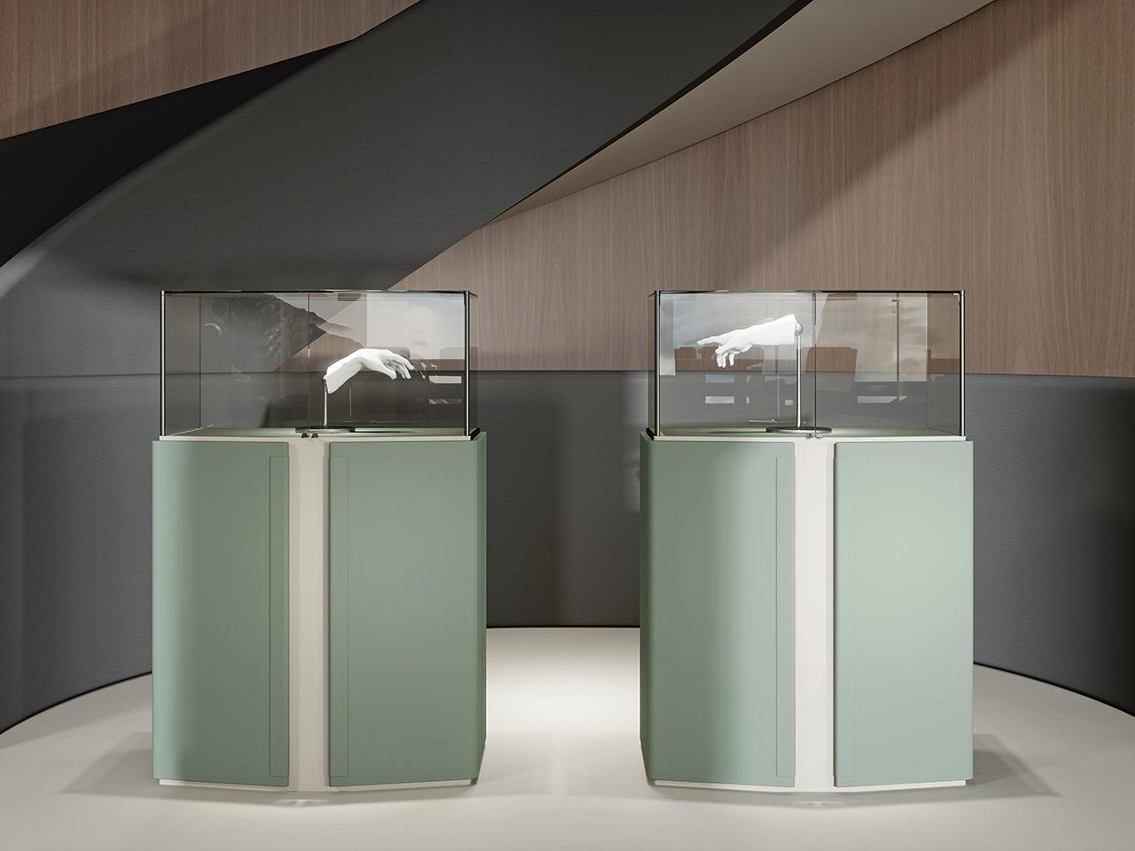 ZENIT Highboard / display cabinet covered in leather