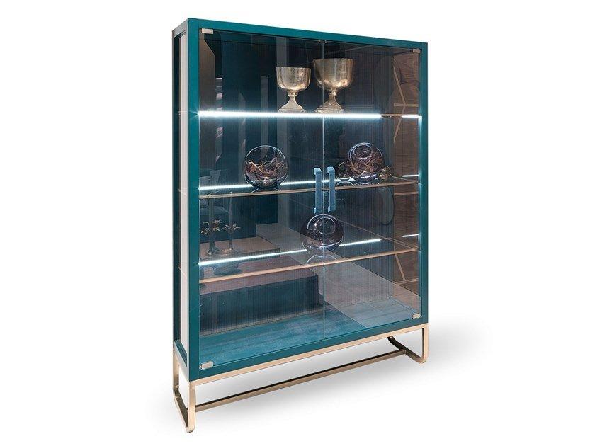 BEVERLY Display cabinet with integrated lighting