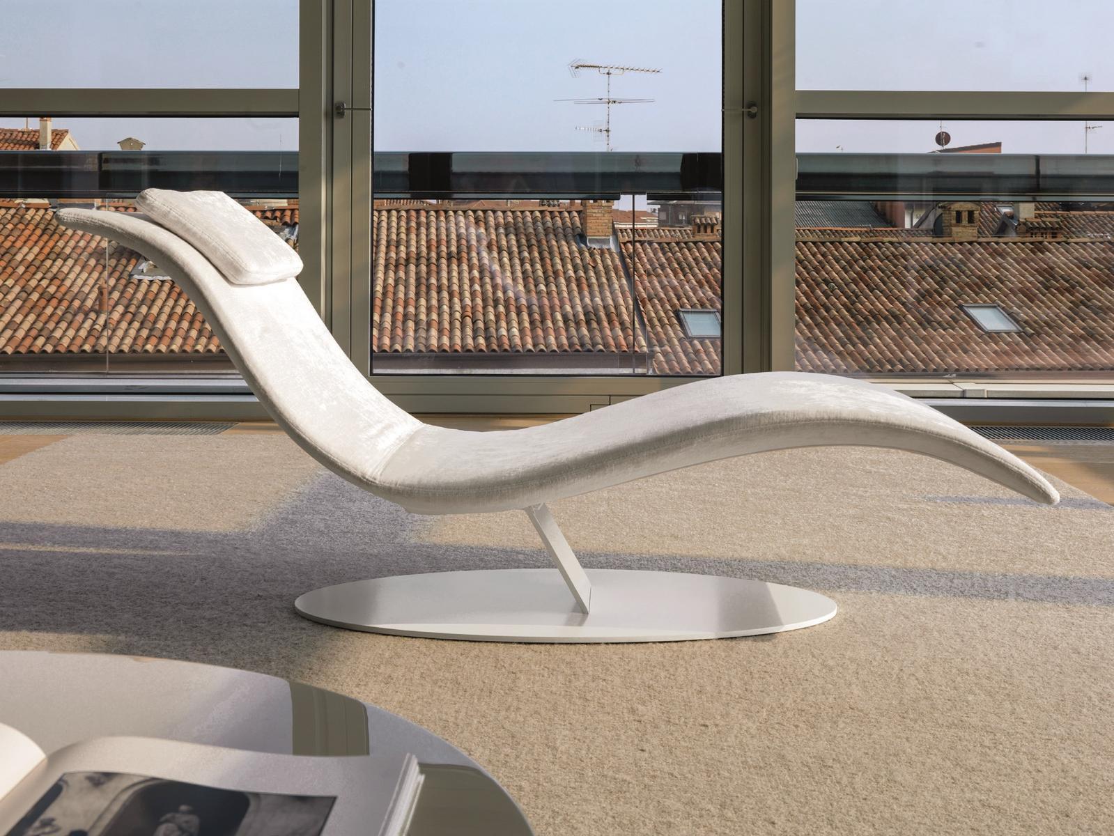 ELI FLY Polyurethane Chaise longue