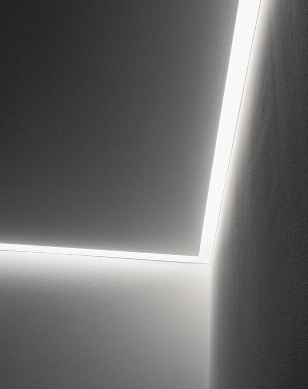 MANHATTAN Linear lighting profile