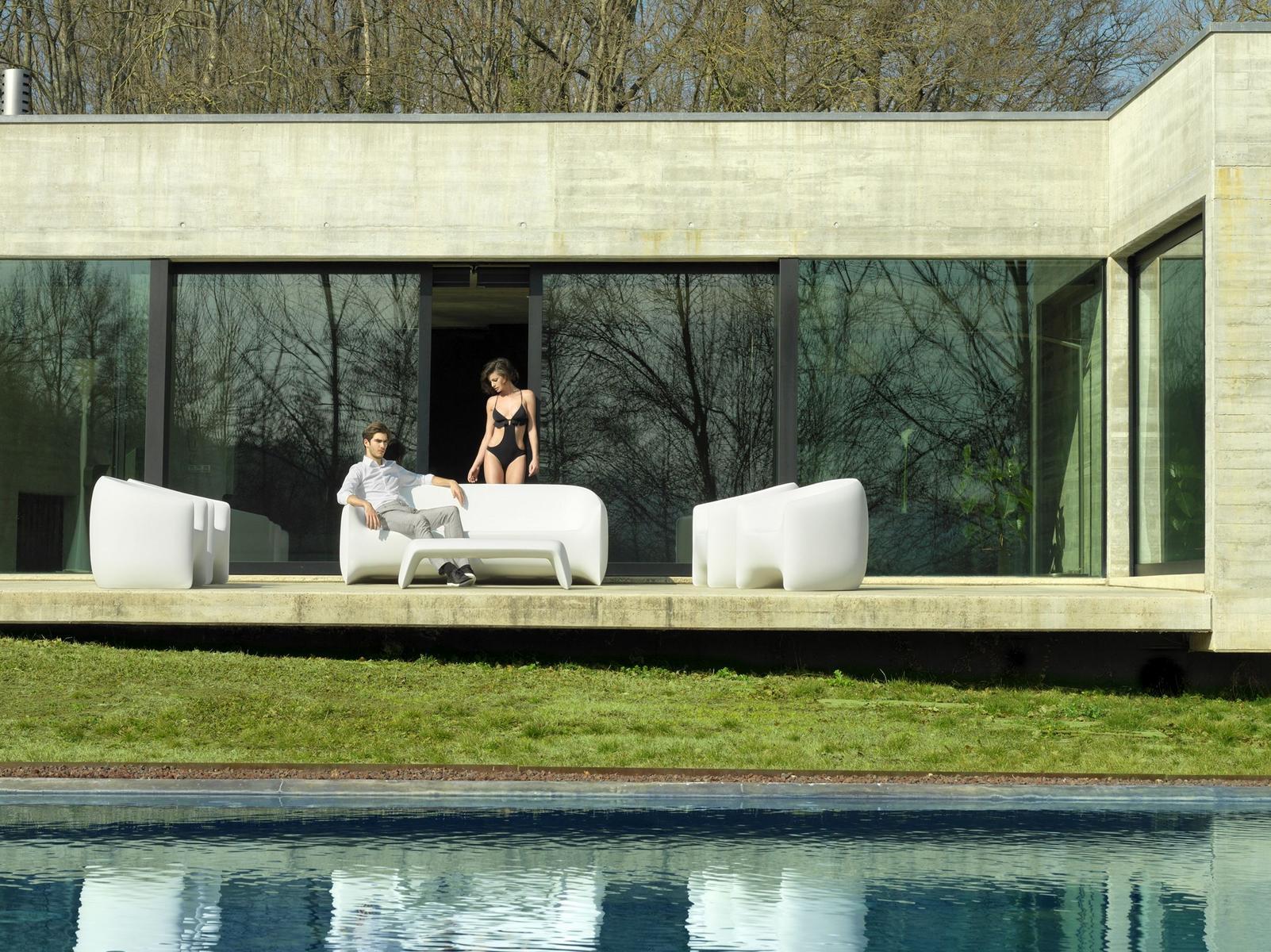 BLOW Garden armchair