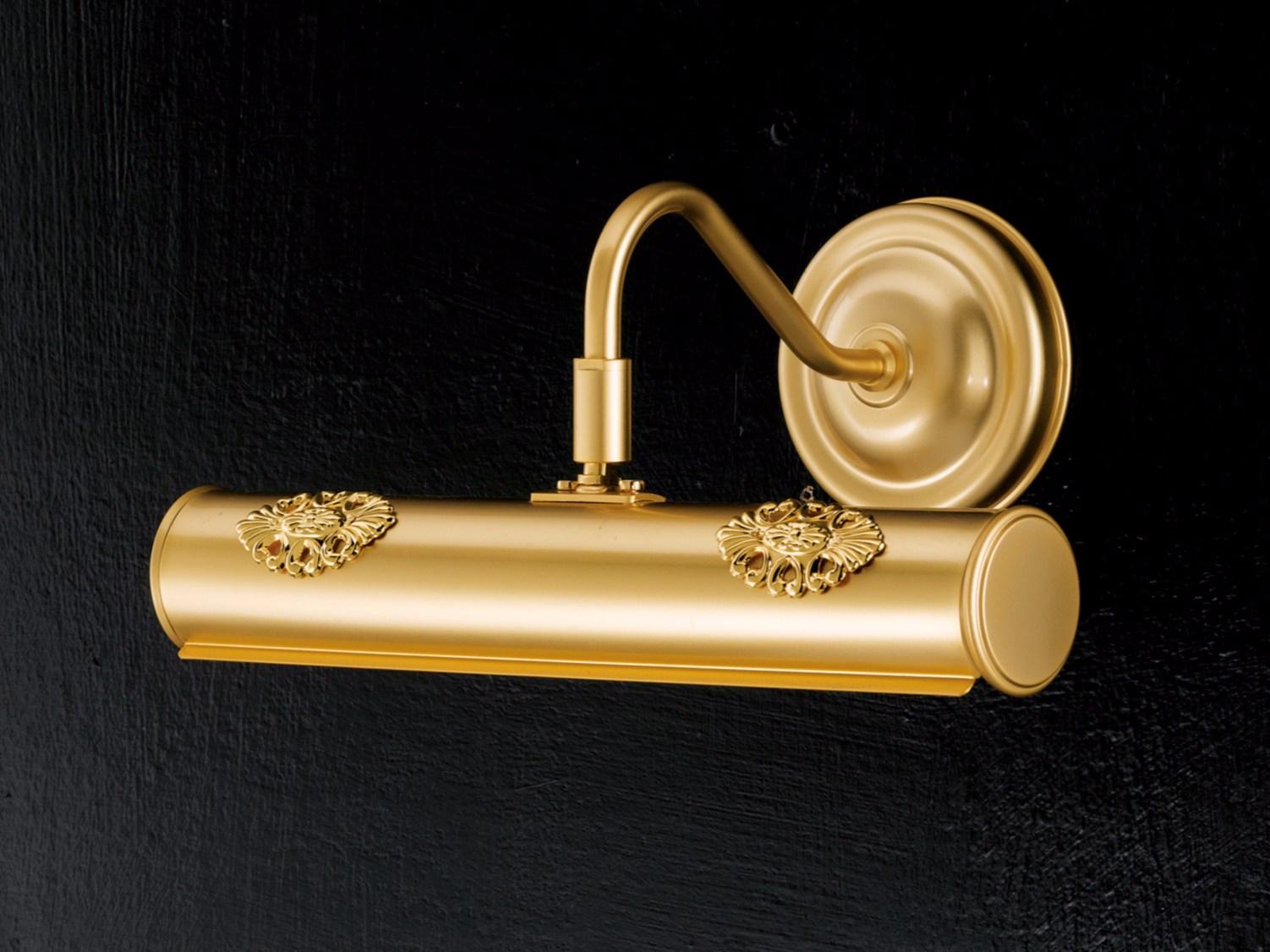 BRASS & SPOTS VE 858 A1P/A2G/A4 Direct light halogen metal wall lamp