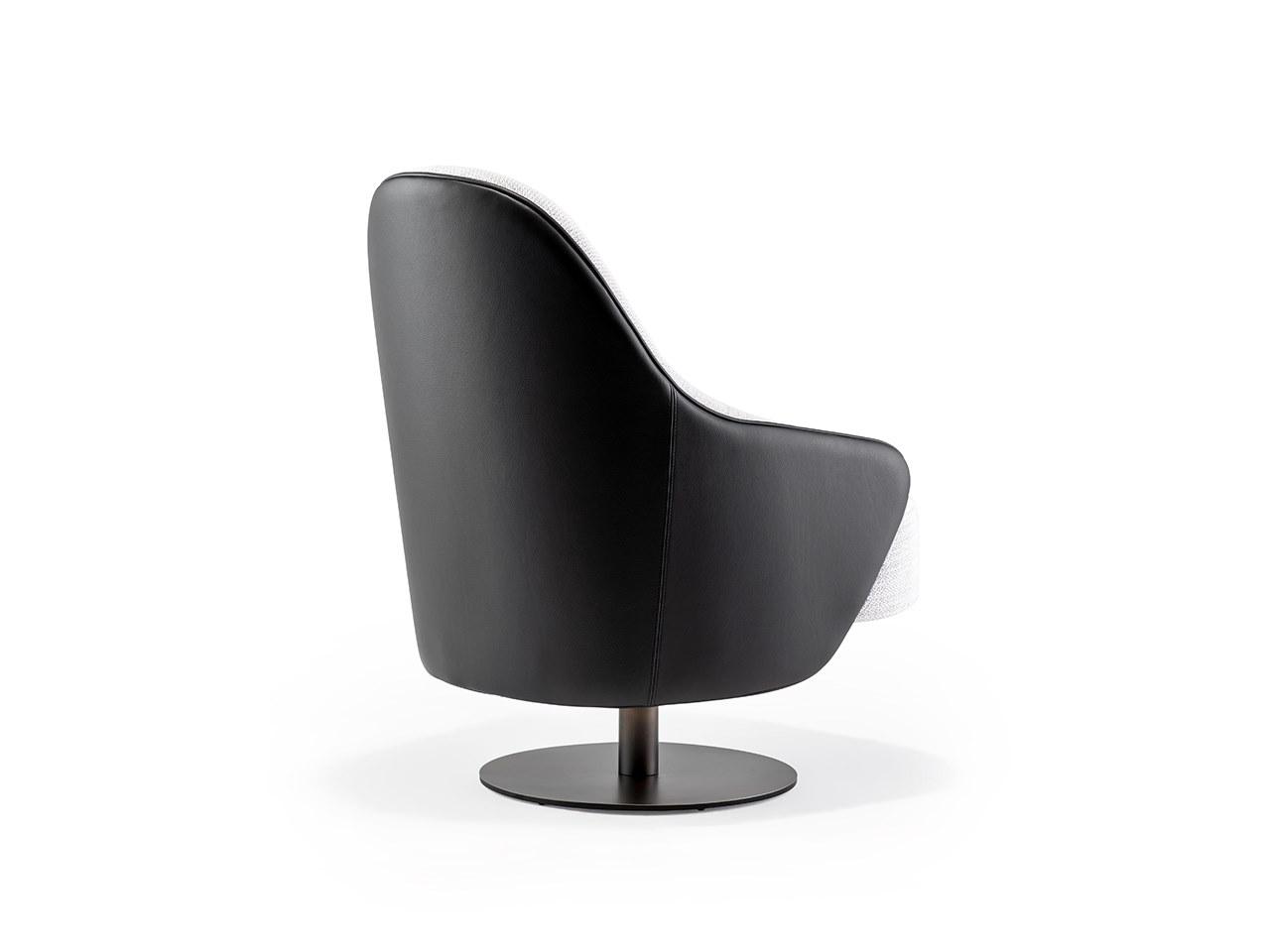 LUDWIG Swivel armchair with armrests
