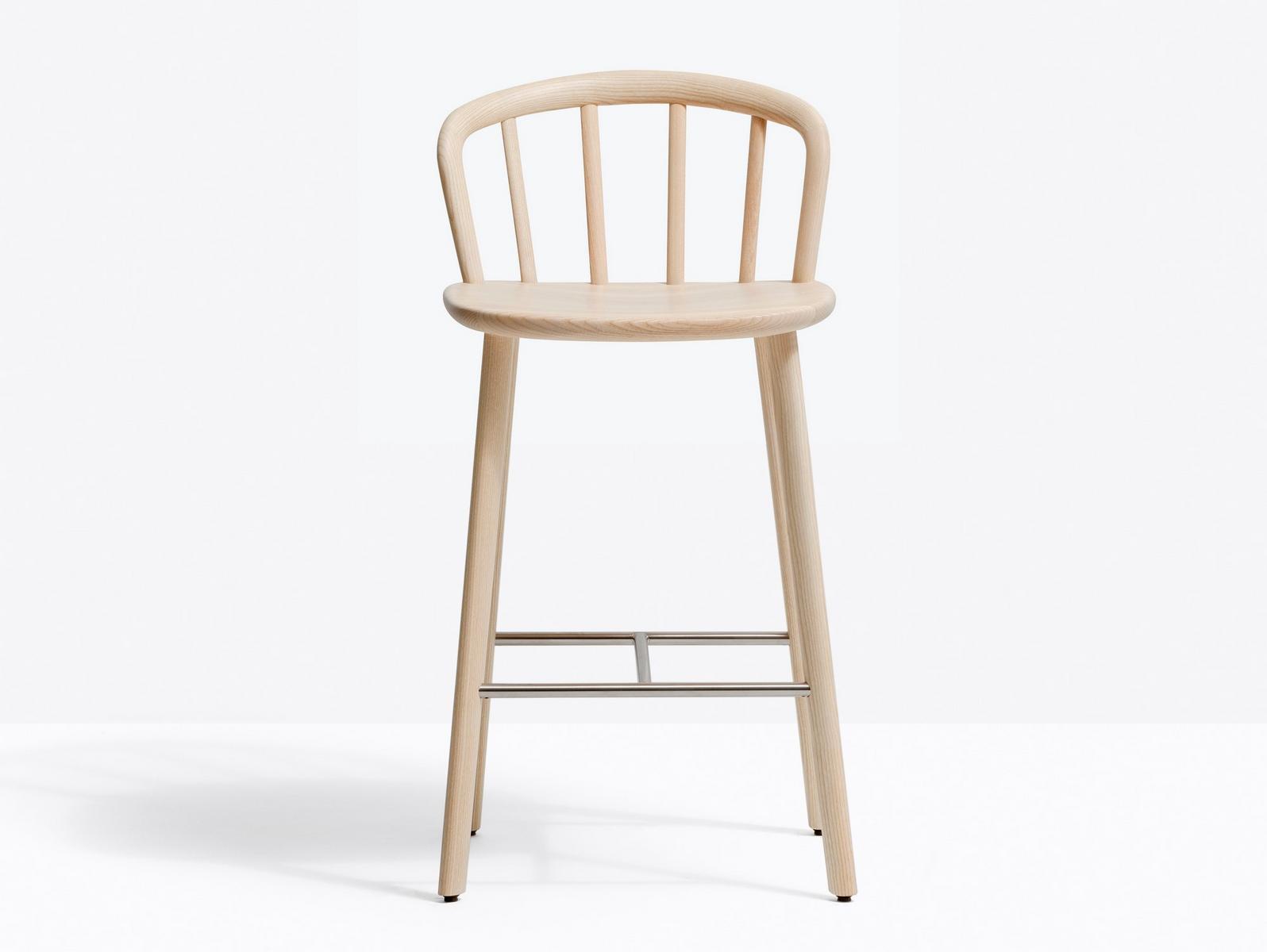 NYM 2838 Wooden stool with back