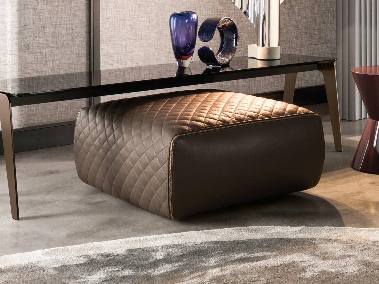 ASHLEY Leather pouf