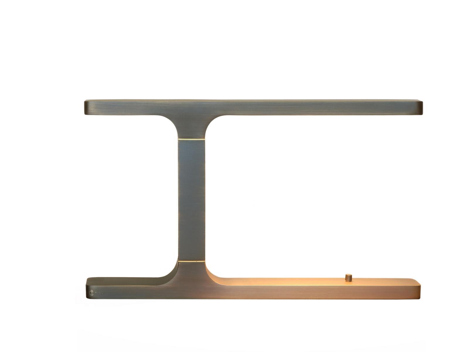 BEAM LED bronze desk lamp