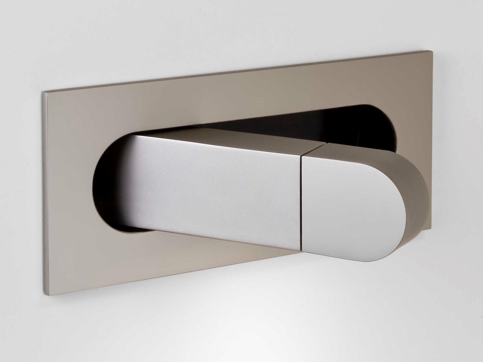 DIGIT LED zinc wall lamp