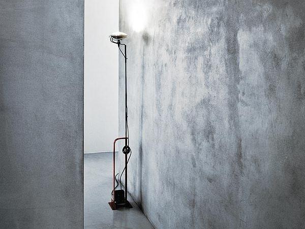 TOIO Design indirect light floor lamp
