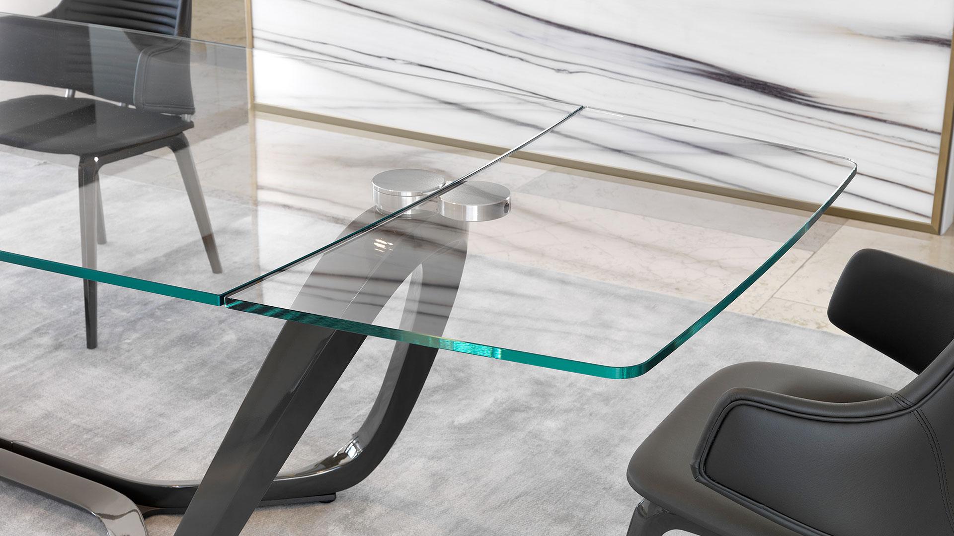 SEGNO Rectangular glass dining table